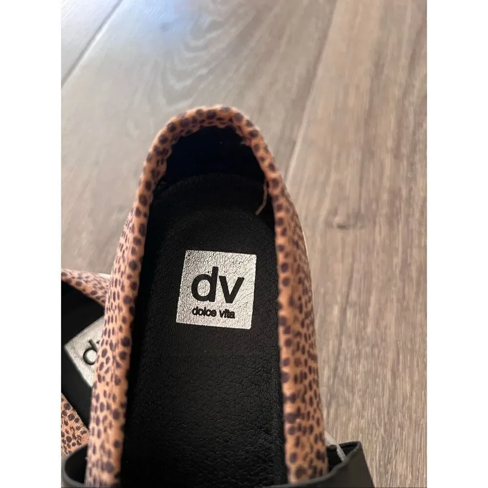 DV by Dolce Vita Dress Shoes with Leopard Print size
